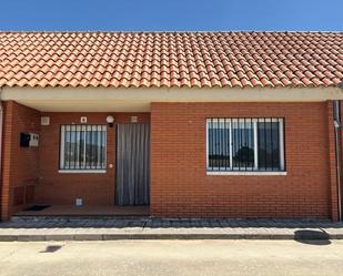 Vista exterior de Casa o xalet en venda en Sardón de Duero