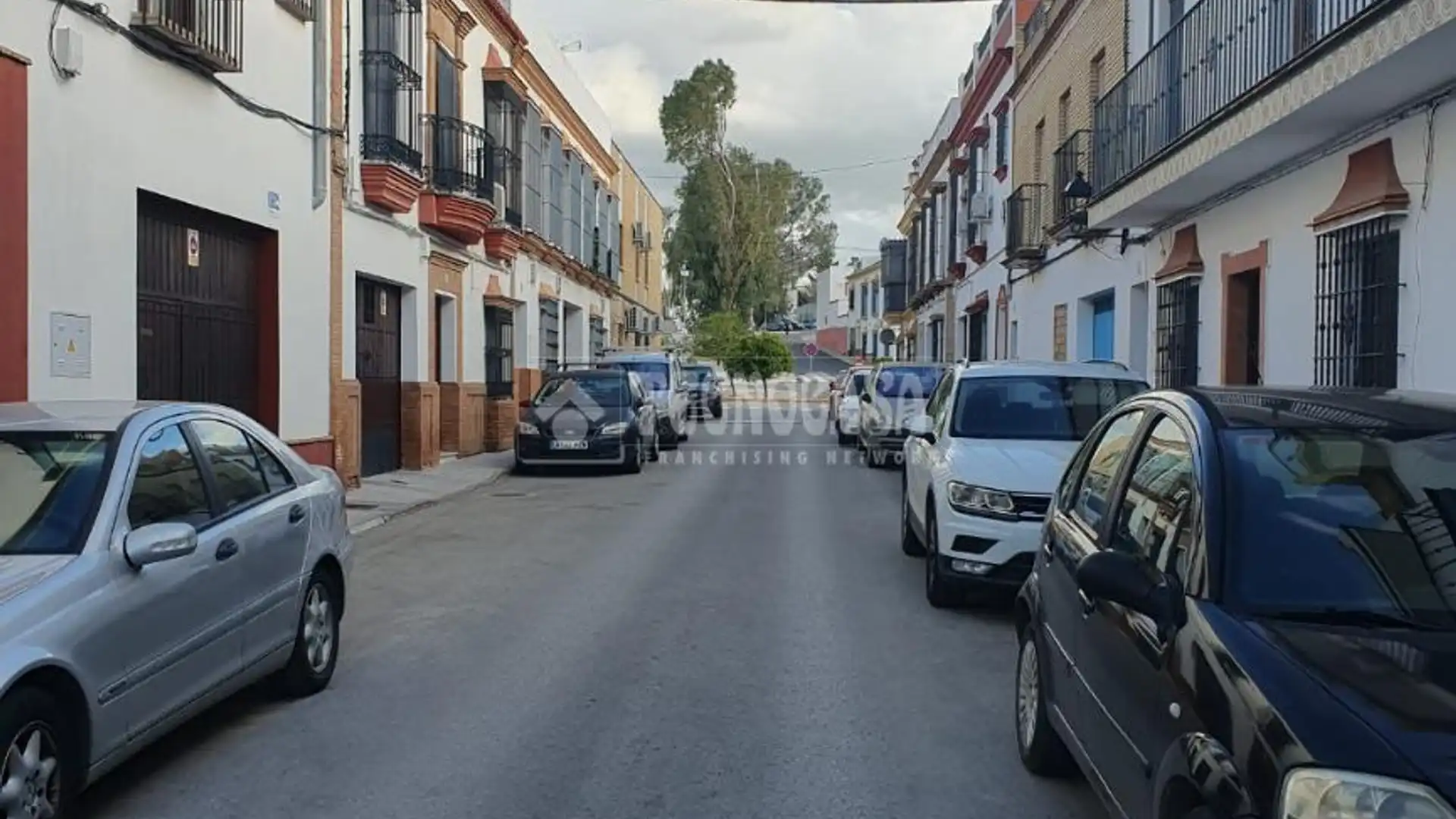 Vista exterior de Local en venta en Carmona con Aire acondicionado