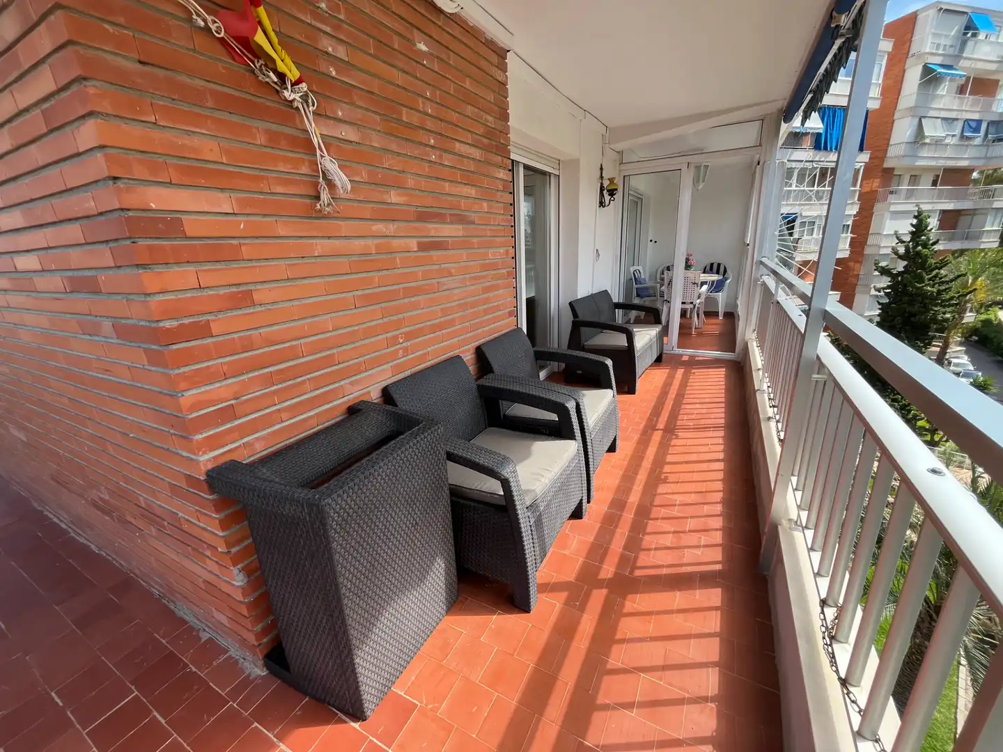 Terraza de Piso en venta en Alicante / Alacant con Terraza, Trastero y Amueblado