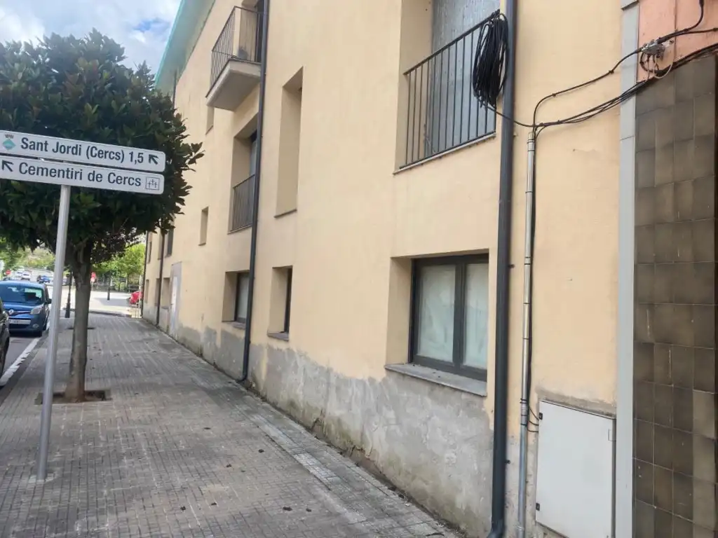 Exterior view of Flat for sale in Cercs