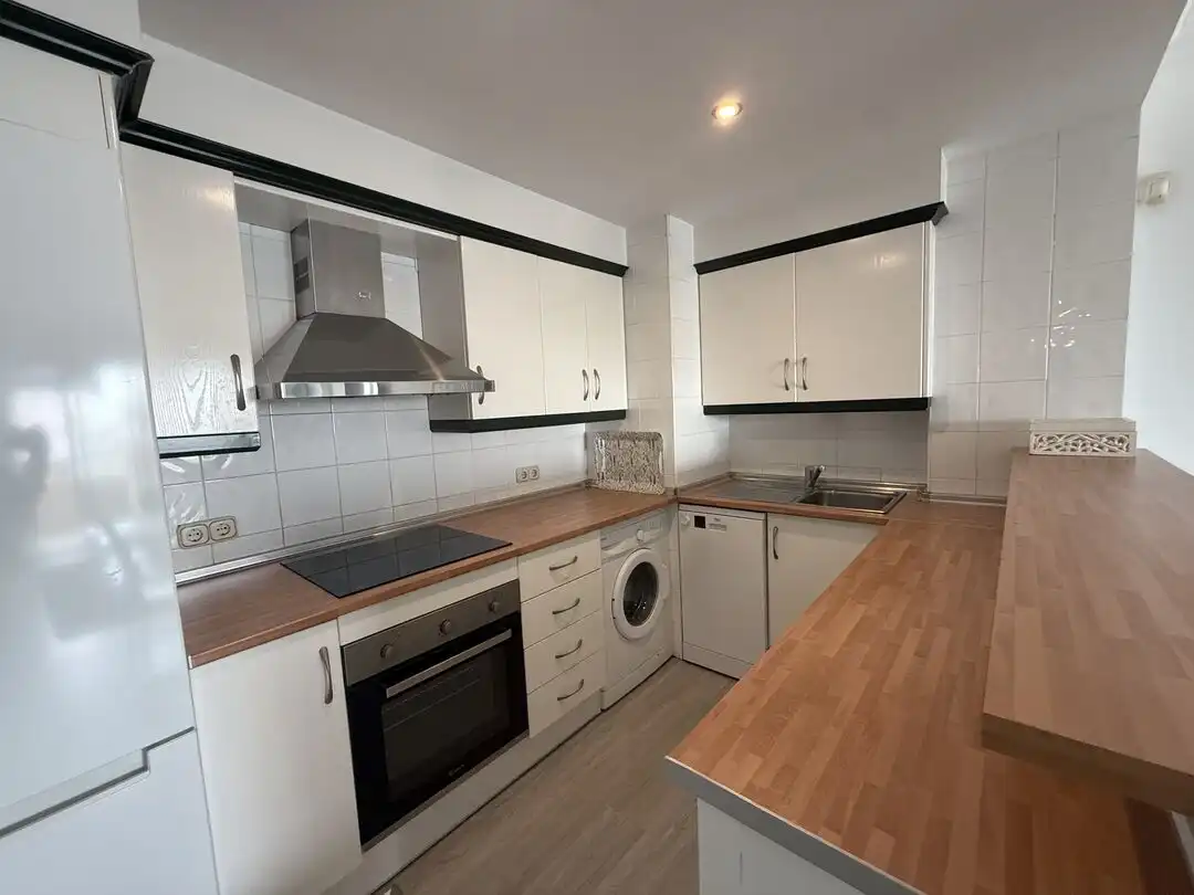 Kitchen of Flat for rent in Marbella  with Terrace