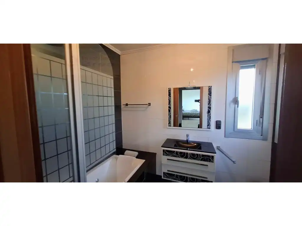 Bathroom of Houses for sale in Lalín