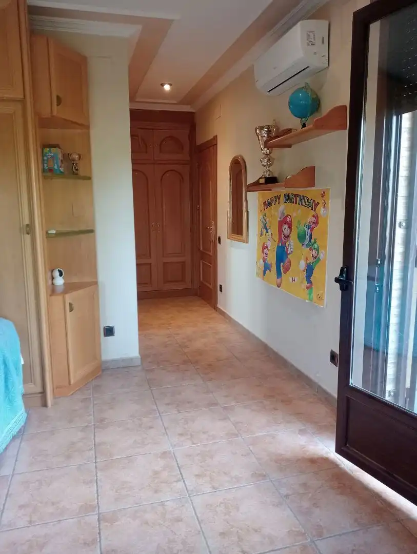 Casa o xalet en venda en Linares amb Aire condicionat, Calefacció i Jardí privat