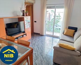 Exterior view of Flat for sale in  Barcelona Capital  with Air Conditioner, Heating and Balcony