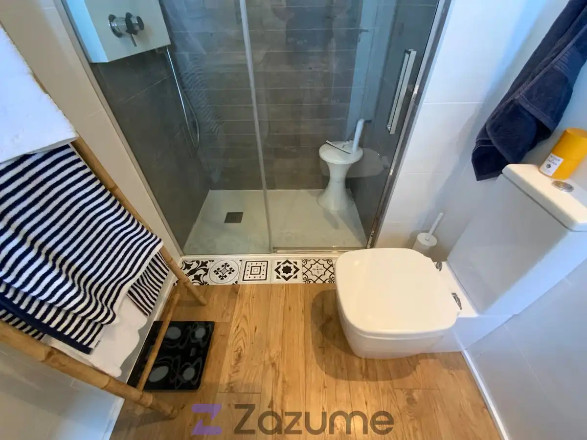 Baño de Ático de alquiler en Paiporta con Aire acondicionado, Calefacción y Parquet