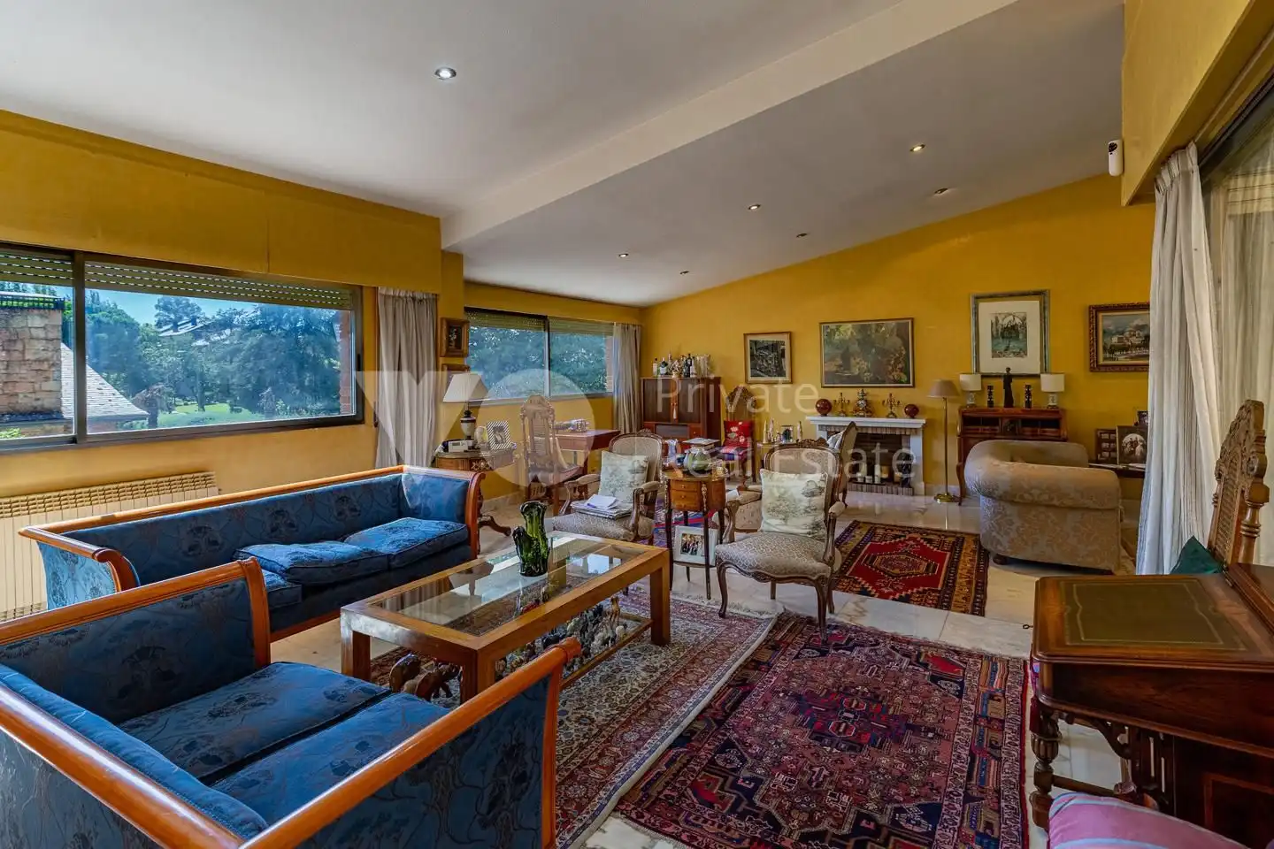 Living room of Houses for sale in Majadahonda  with Air Conditioner, Heating and Private garden