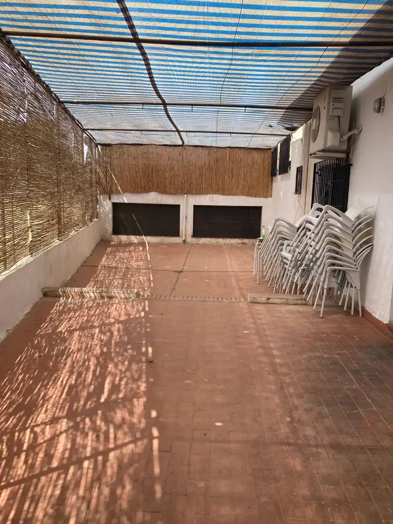 Local en venta en Ugíjar con Parquet, Terraza y Amueblado
