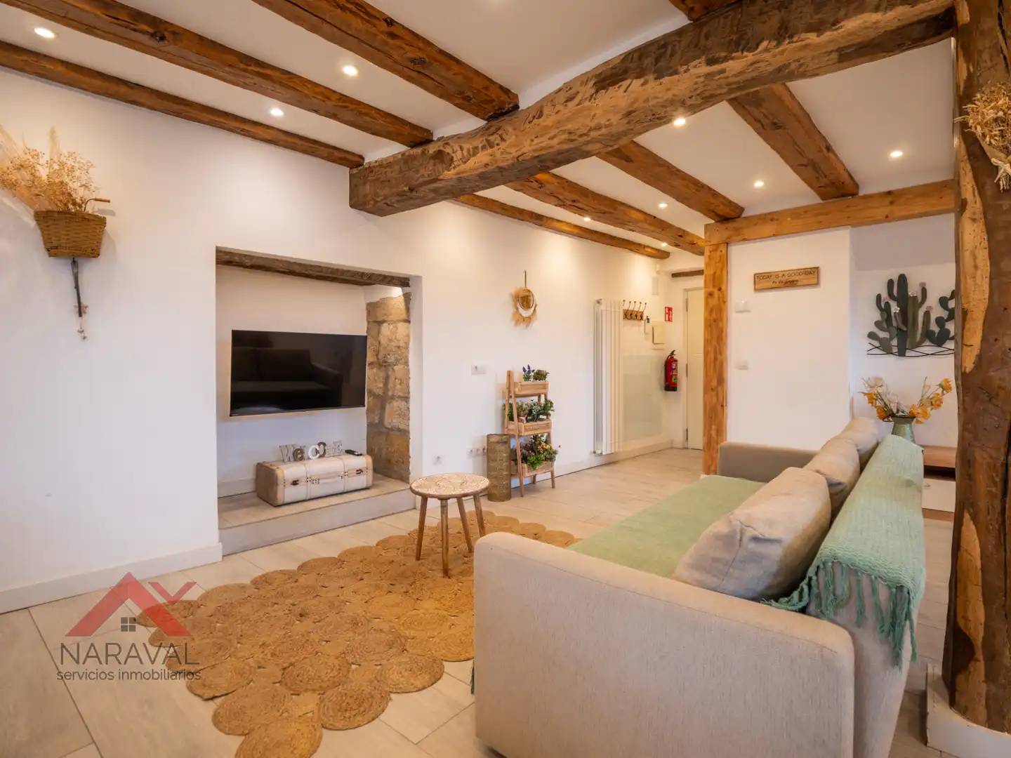 Sala d'estar de Casa o xalet en venda en Valdegovia / Gaubea amb Calefacció, Jardí privat i Terrassa