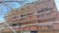 Vista exterior de Estudi en venda en Sant Cugat del Vallès amb Terrassa