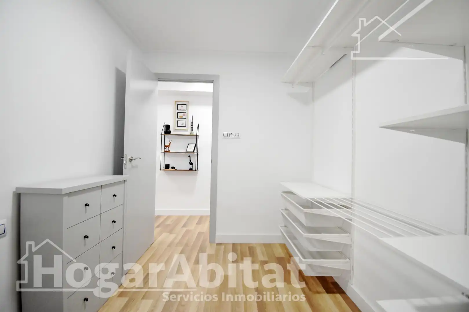 Bedroom of Flat for sale in Cullera  with Air Conditioner, Terrace and Furnished