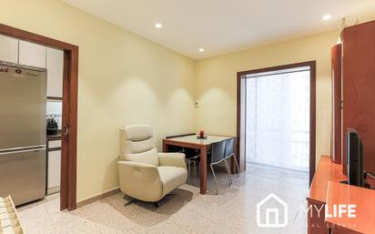 Flat for sale in  Barcelona Capital  with Heating