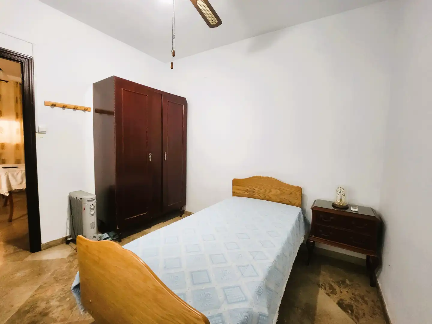 Bedroom of Detached homes for sale in Alcalá de Guadaira  with Air Conditioner, Terrace and Storage room