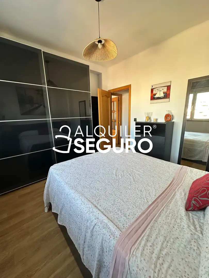 Schlafzimmer von Wohnung zur Miete in Málaga mit Klimaanlage und Möbliert