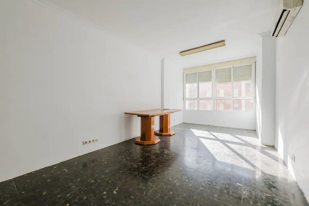 Piso con ascensor en venta en Calle Grupo Oscar Carvallo