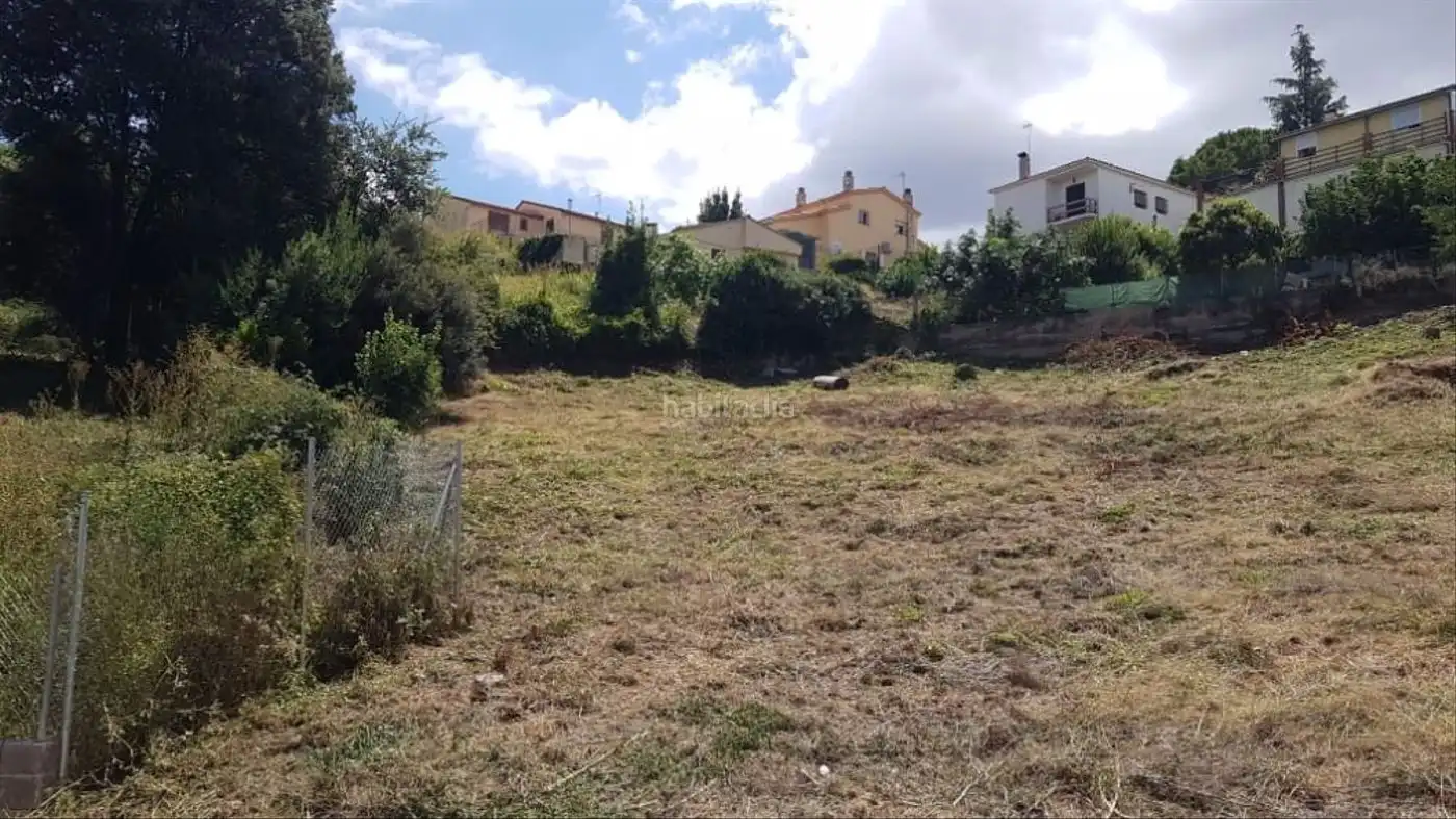 Terreny residencial en venda a Ronda Sant Jordi 71