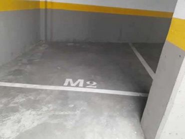 Aparcamiento con ascensor en alquiler en Zona Industrial