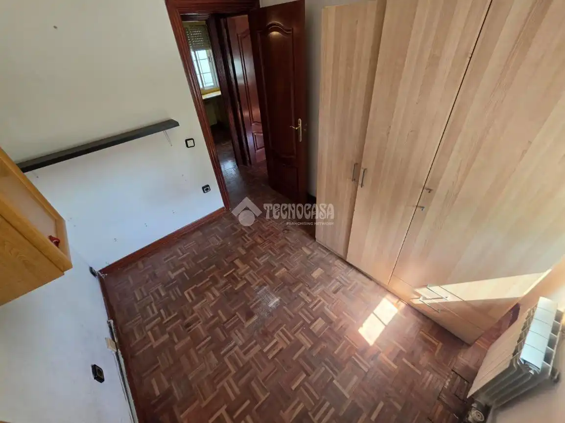 Bedroom of Flat for sale in Fuenlabrada