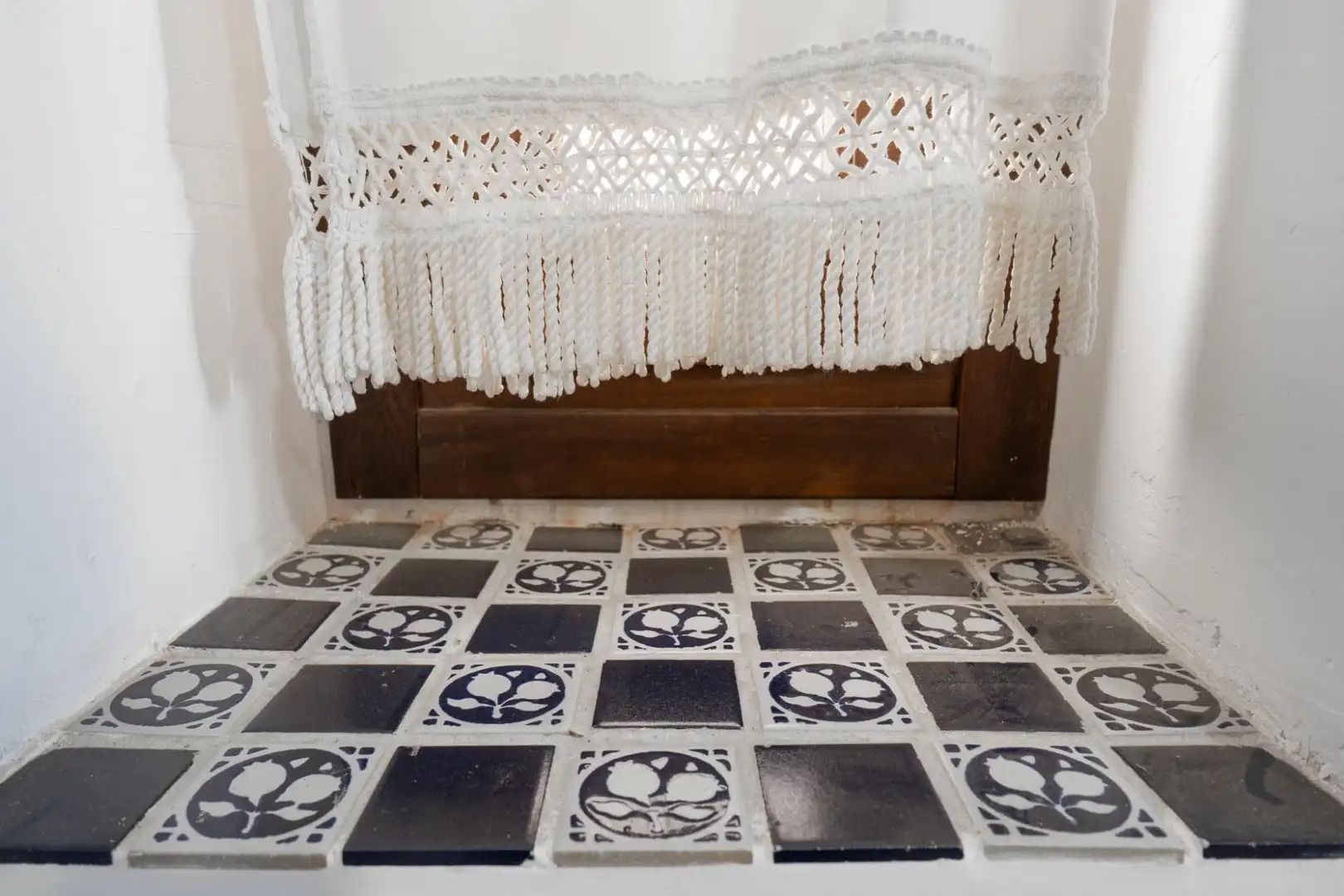 Bathroom of Houses for sale in Granada  with Air Conditioner, Terrace and Furnished