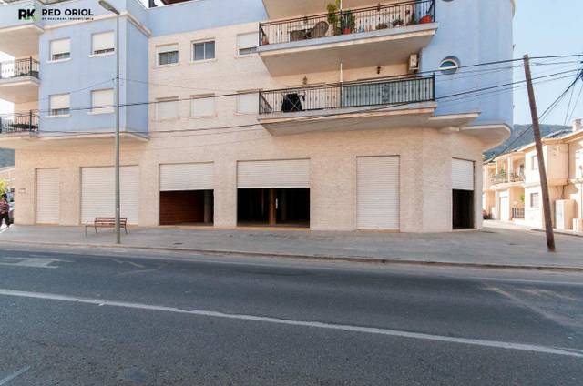 Local comercial en Alquiler en Montepinar - La Aparecida - Raiguero