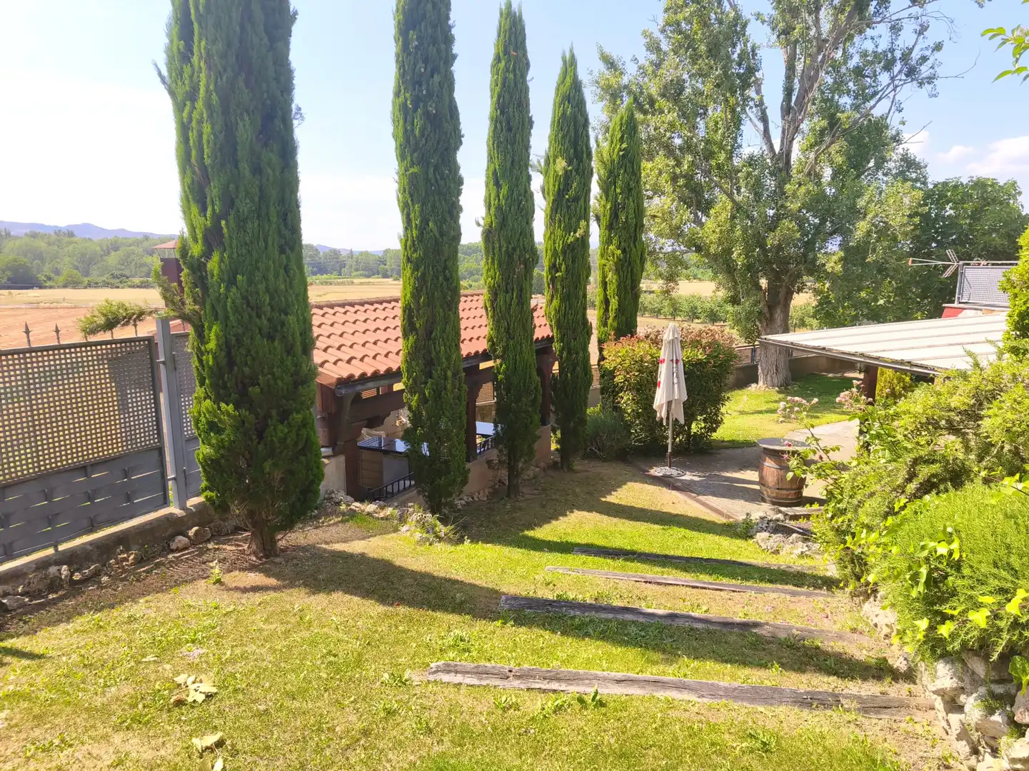 Jardí de Casa o xalet en venda en Villamediana de Iregua amb Calefacció