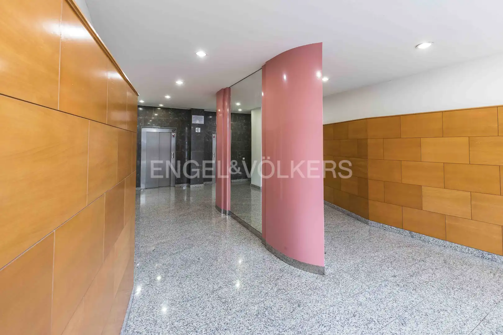Pis en venda en Barcelona amb Calefacció, Parquet i Piscina