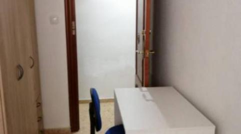 Photo 3 of Apartment to share in Altozano - Conde Lumiares, Alicante / Alacant