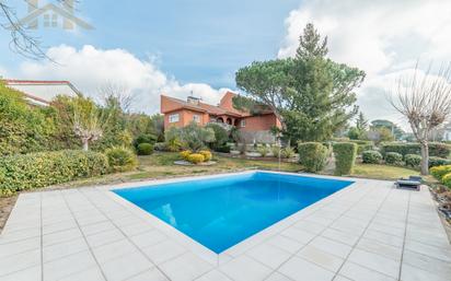 Garden of House or chalet for sale in Soto del Real  with Air Conditioner, Heating and Private garden