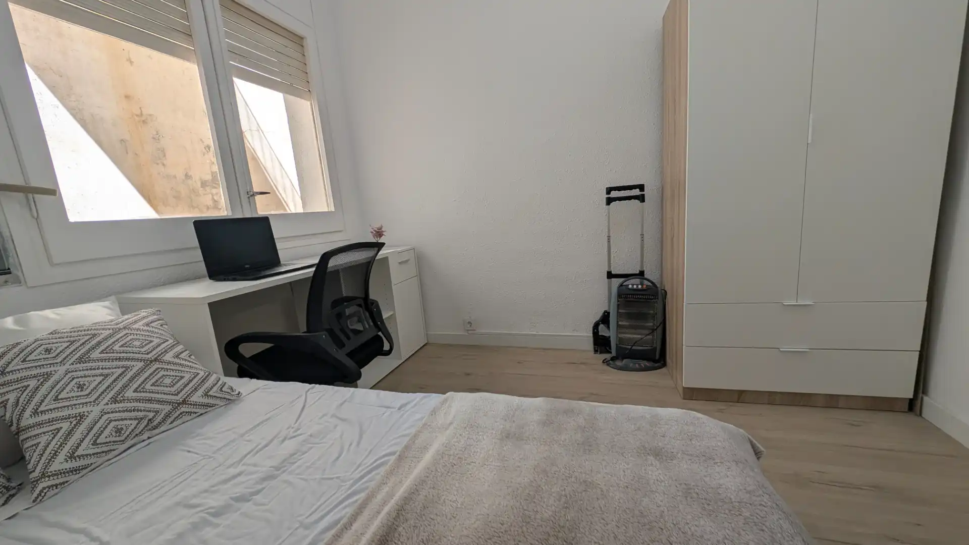 Habitación de Piso en venta en Barcelona con Aire acondicionado, Parquet y Amueblado