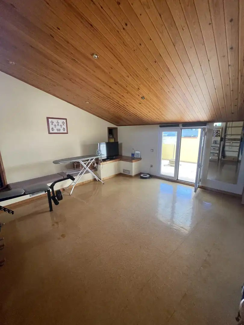 Casa adosada en venta en Porqueres con Aire acondicionado, Terraza y Balcón
