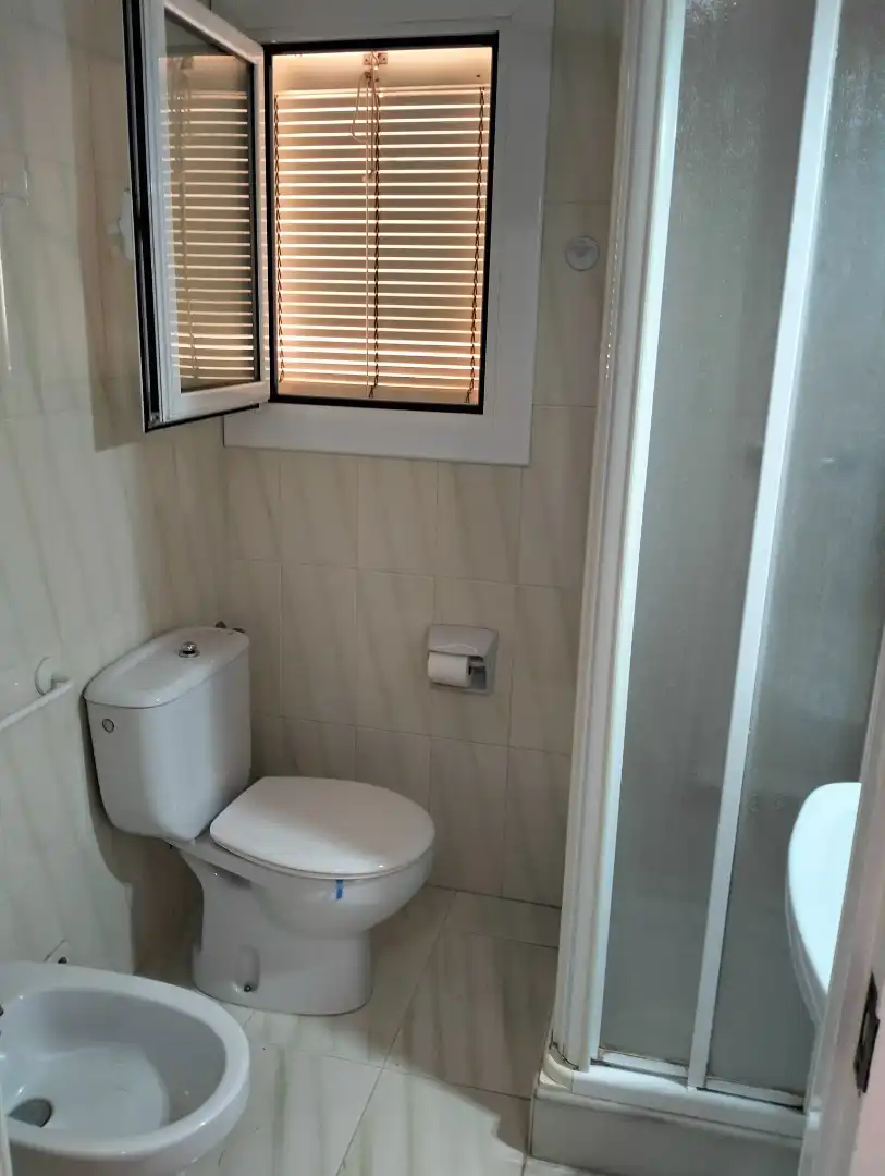 Bany de Casa o xalet en venda en Santa Coloma de Farners amb Calefacció, Traster i Forn