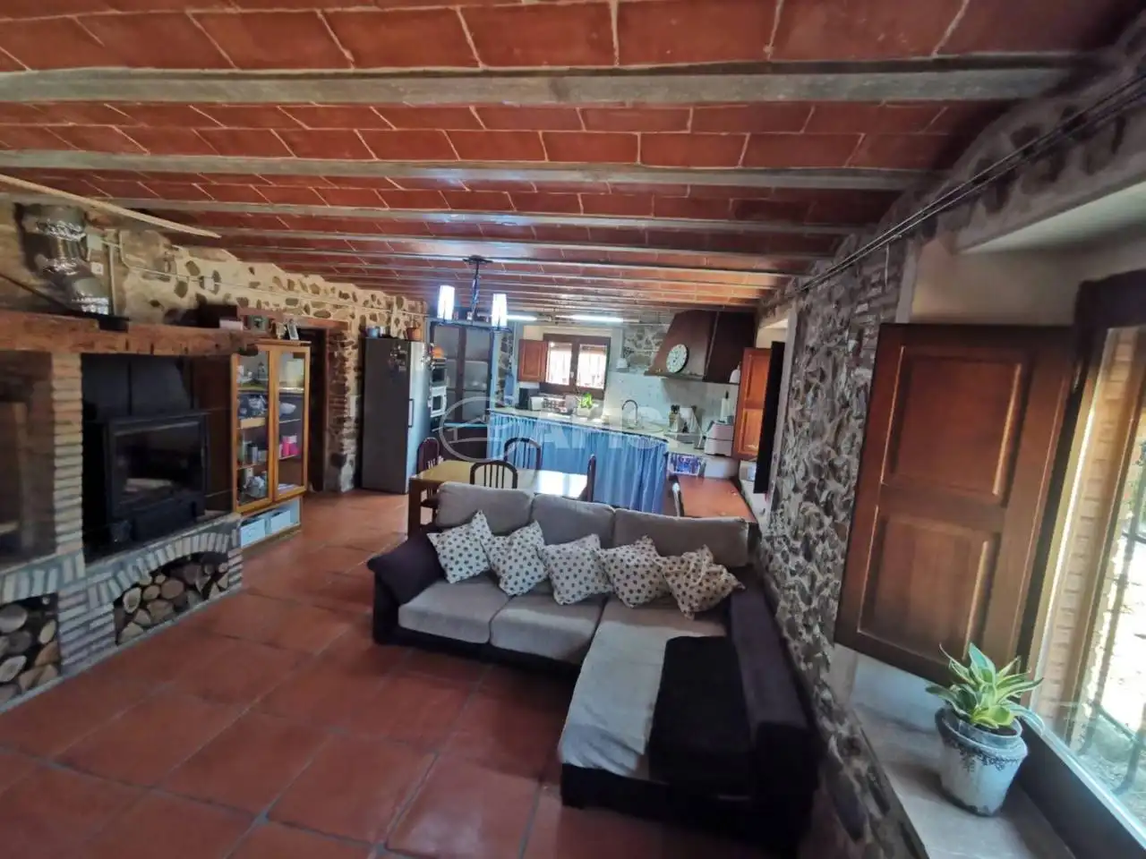 Sala de estar de Finca rústica en venta en Brunyola i Sant Martí Sapresa con Calefacción y Jardín privado