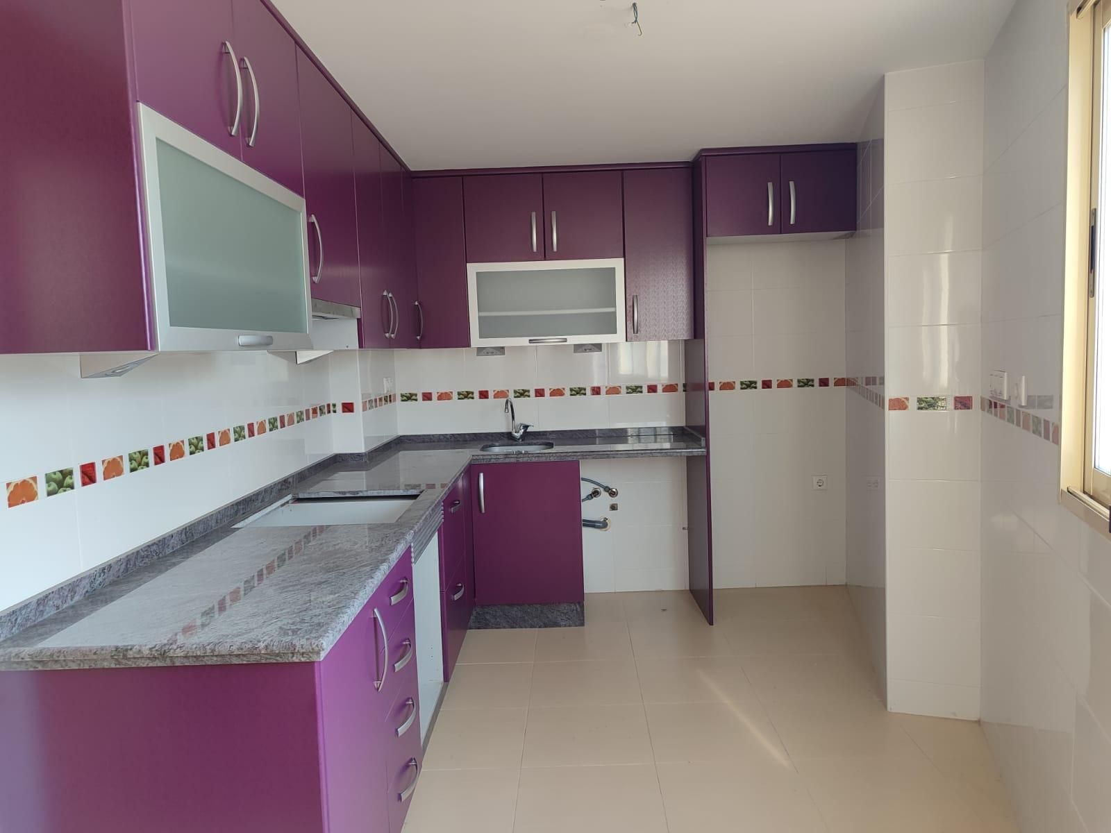 Cocina de Piso en venta en Alicante / Alacant con Terraza y Balcón
