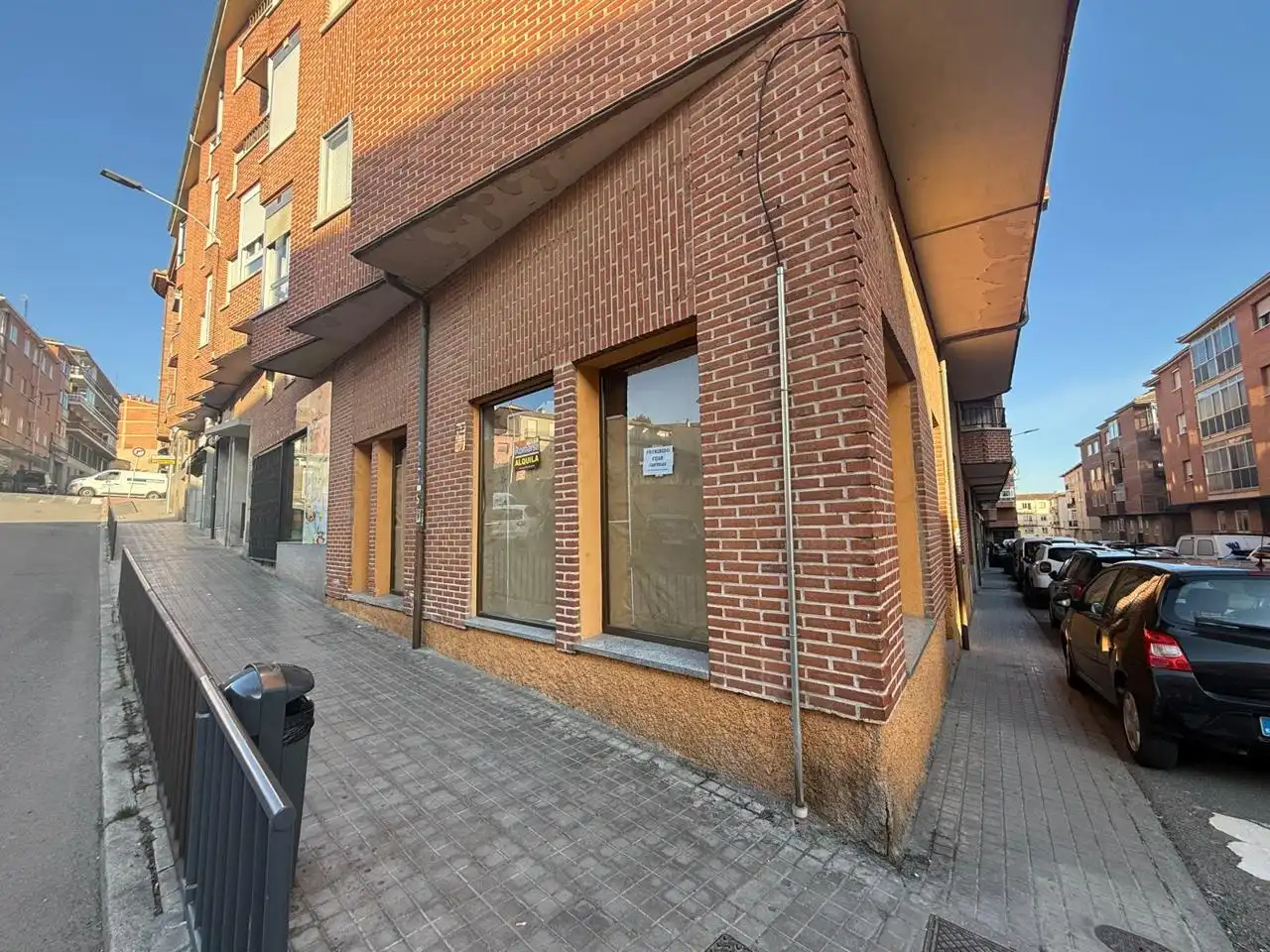 Vista exterior de Local de alquiler en Ávila