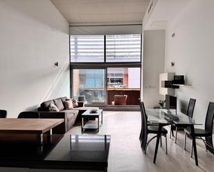 Sala d'estar de Apartament de lloguer en  Valencia Capital amb Aire condicionat, Calefacció i Jardí privat