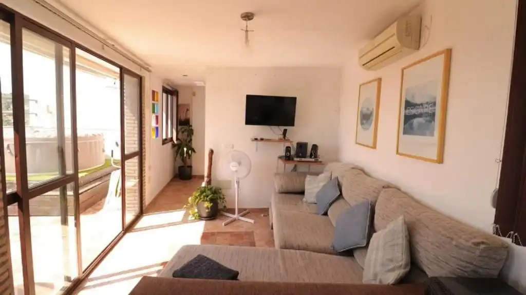 Inmuebles singulares en venta en 10 Calle Bajada Meson, imagen 4