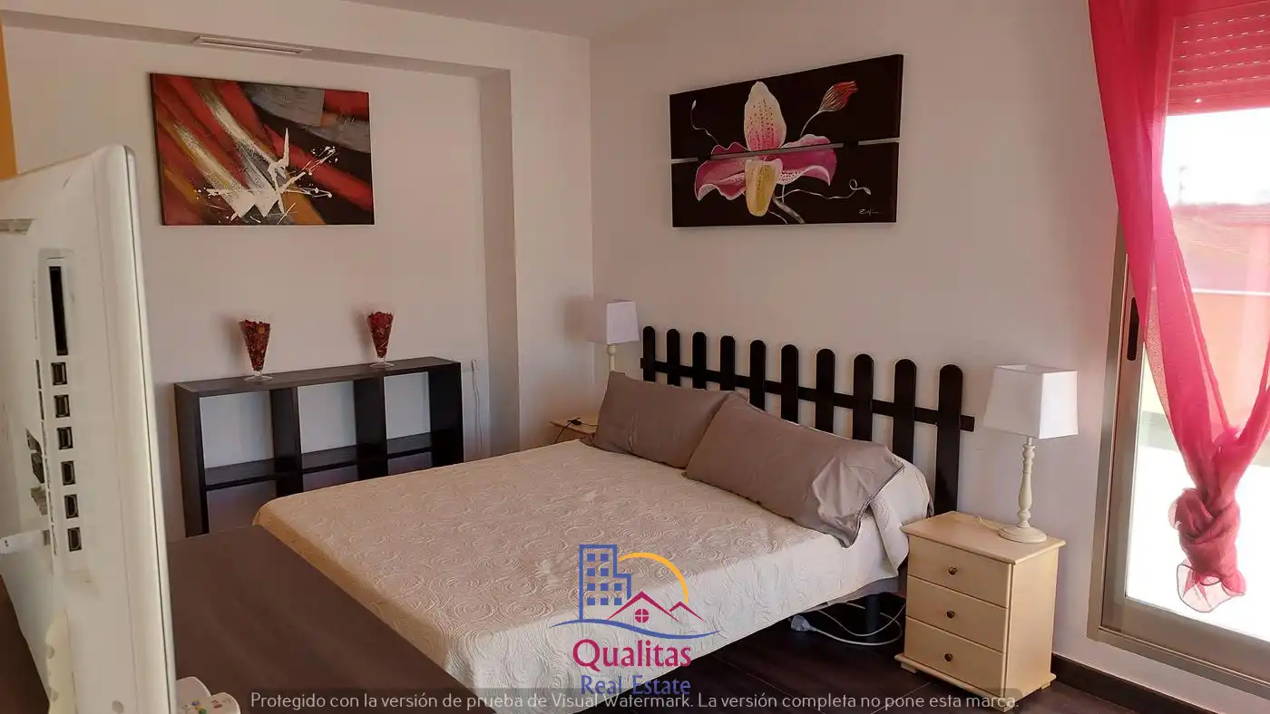 Habitación de Casa adosada de alquiler en Oliva con Aire acondicionado, Calefacción y Terraza