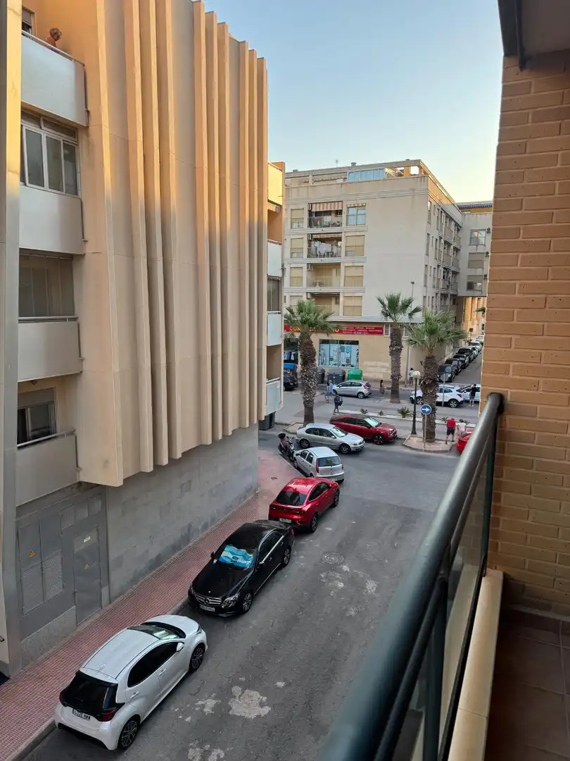 Vista exterior de Apartamento en venta en Guardamar del Segura con Aire acondicionado, Calefacción y Terraza