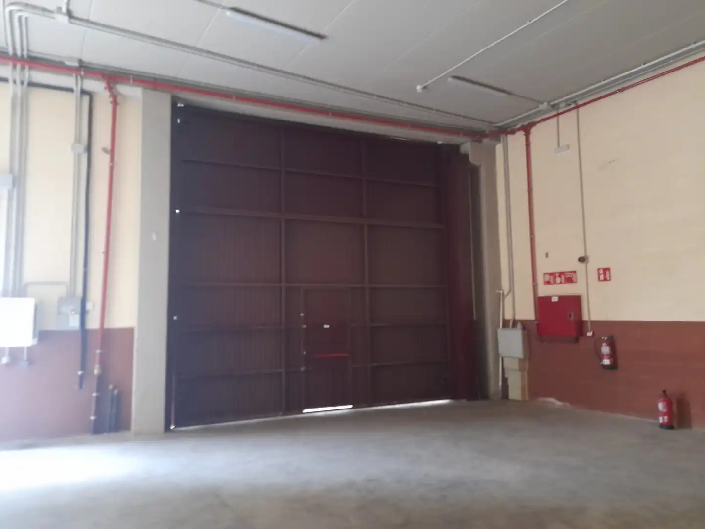 Nau industrial de lloguer a Carrer Progrés, imagen 5