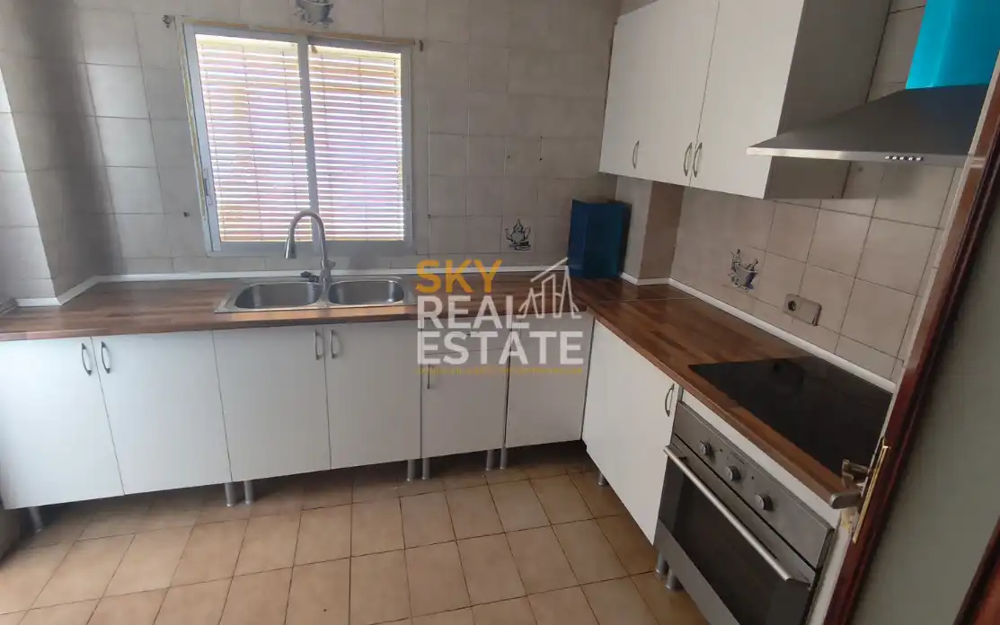 Kitchen of Flat for sale in Dénia  with Air Conditioner, Oven and Washing machine
