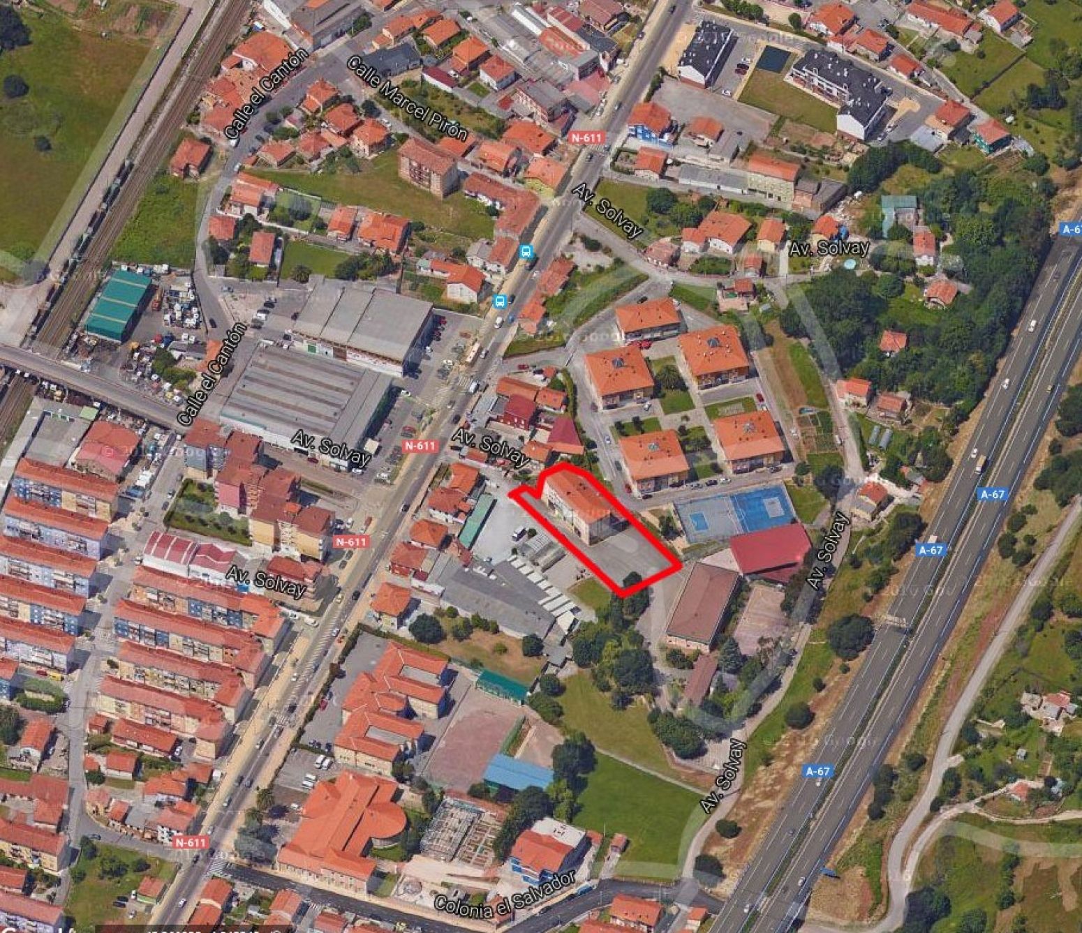 Nau industrial de lloguer a Torrelavega - Avenida SOLVAY 36, º, Inmobiliaria - Barreda