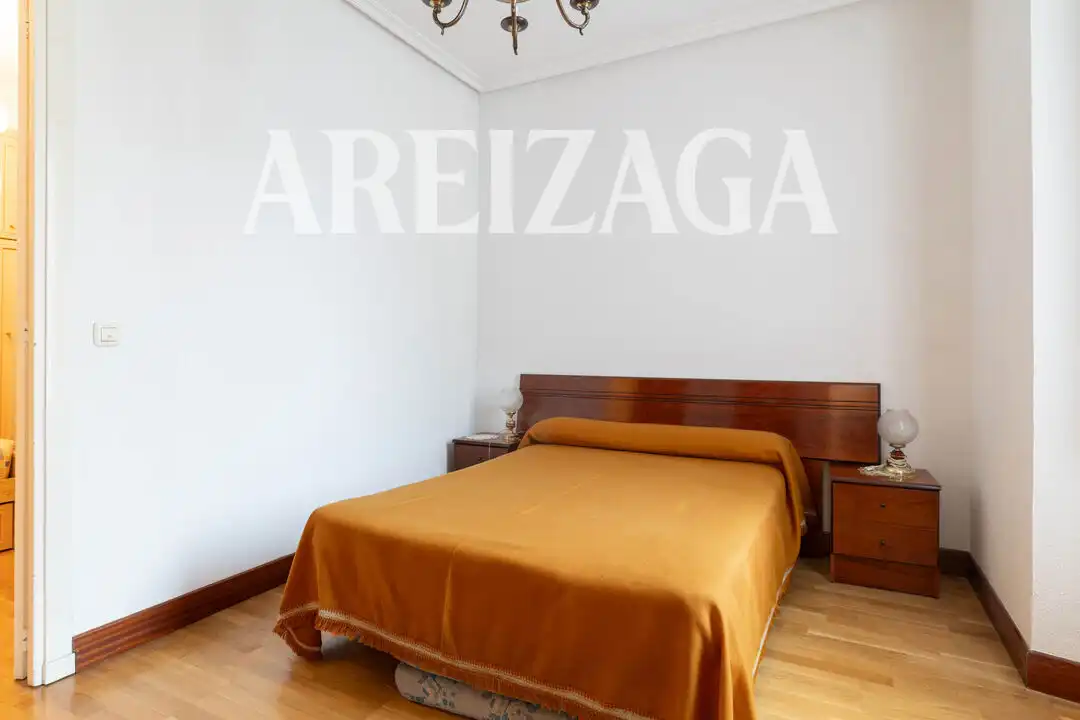 Bedroom of Flat for sale in Donostia - San Sebastián   with Heating