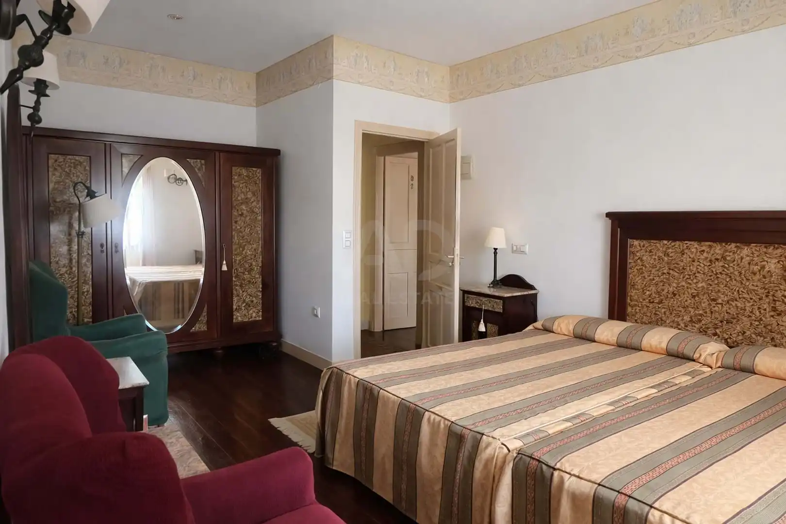 Schlafzimmer von Geschaftsraum zum Verkauf in Santiurde de Toranzo