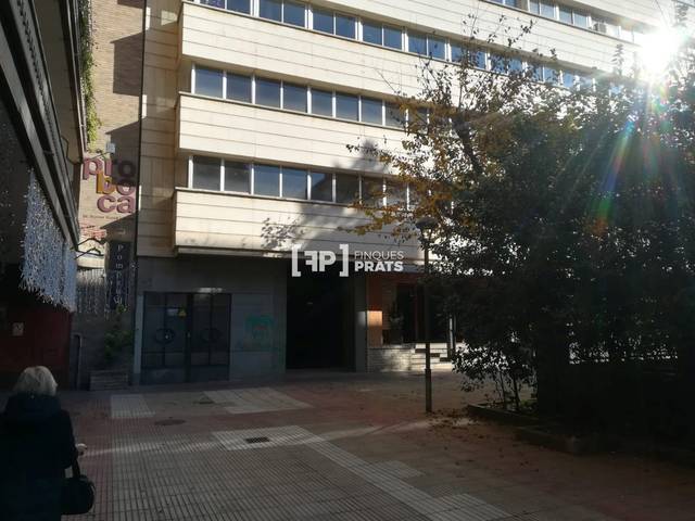 Oficina en Alquiler en de Pompeu Fabra en Príncep de Viana - Clot -Xalets Humbert Torres