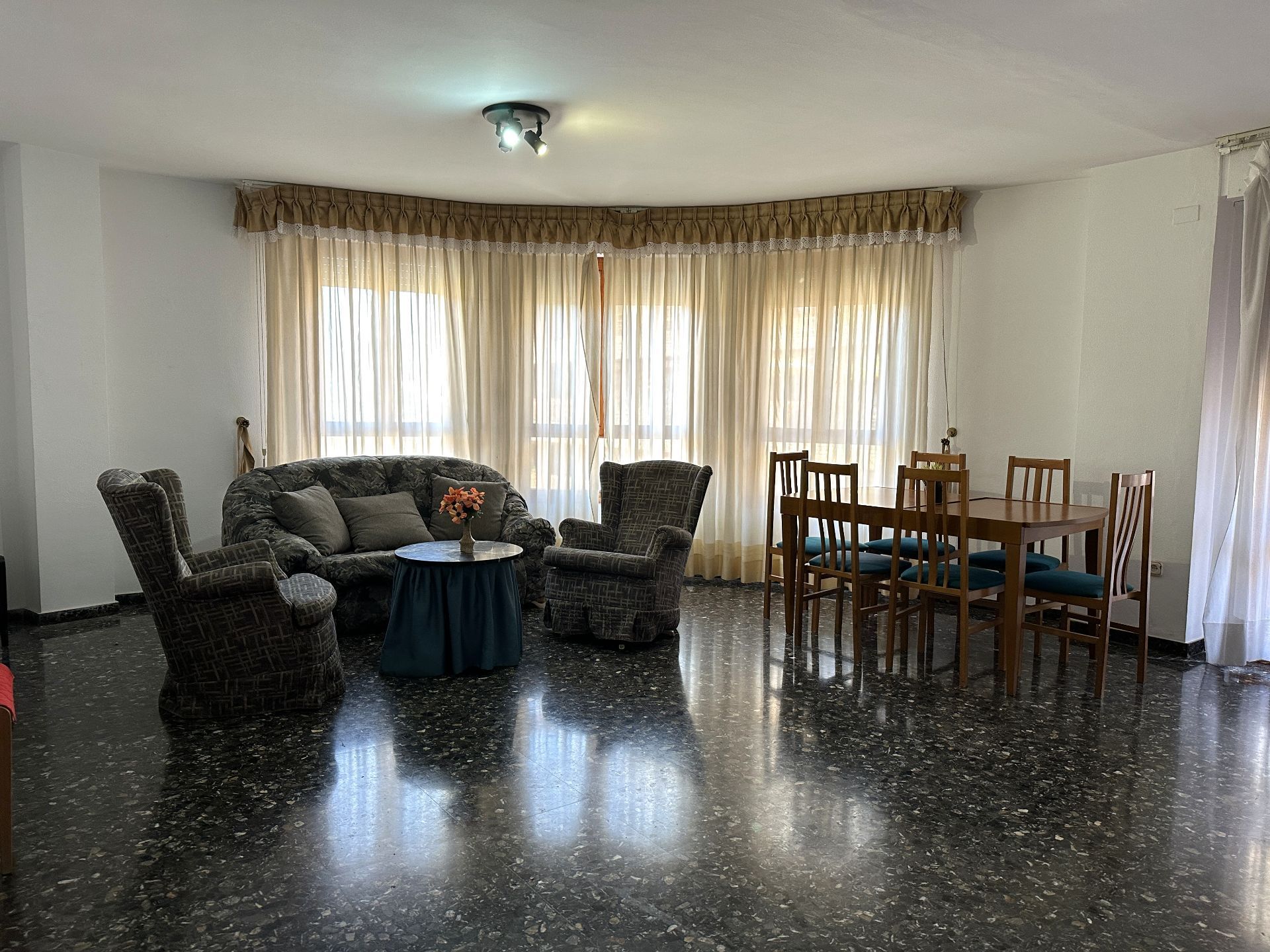 Sala de estar de Piso en venta en Ontinyent con Calefacción y Trastero