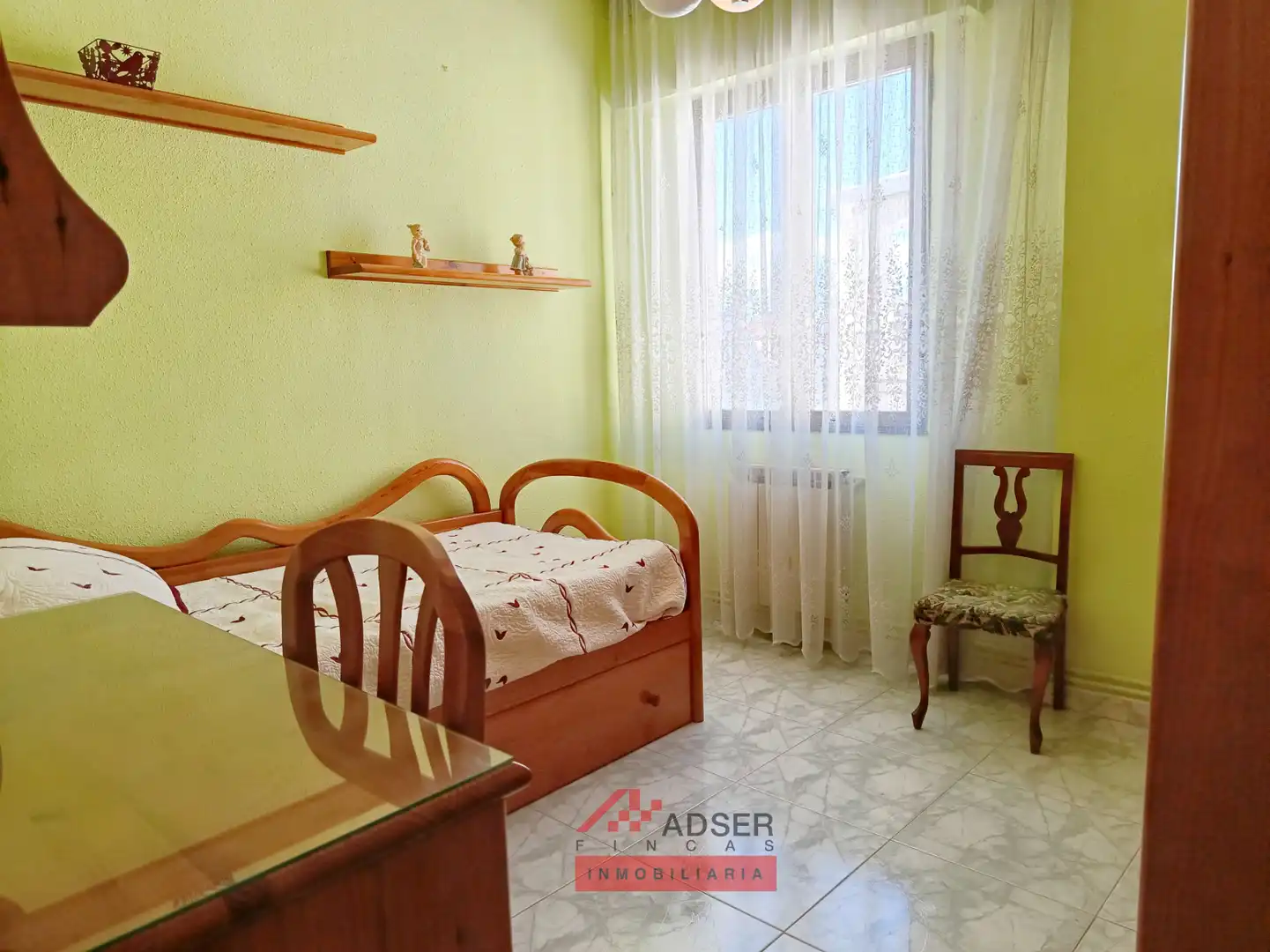Habitación de Piso en venta en Los Olivos