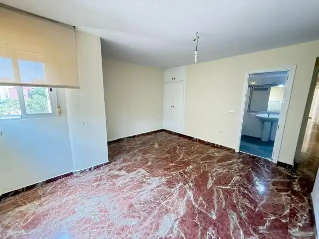 Schlafzimmer von Wohnung zur Miete in Murcia mit Klimaanlage und Abstellraum