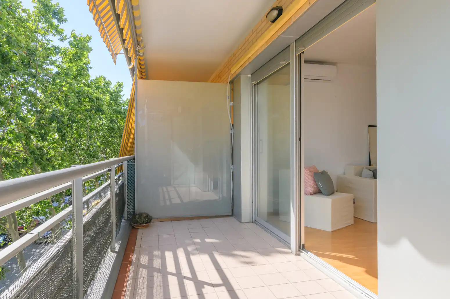 Terraza de Piso en venta en Viladecans con Calefacción, Jardín privado y Parquet