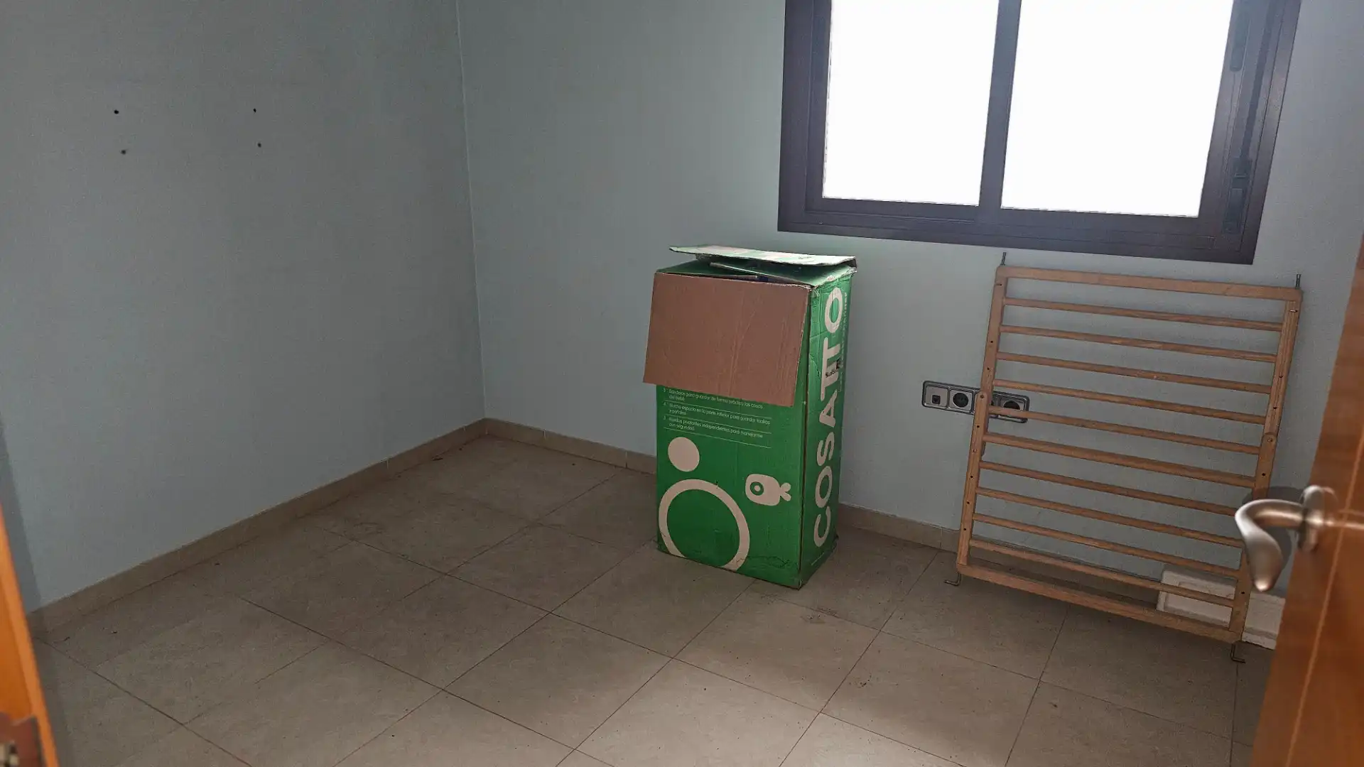 Bedroom of Flat for sale in La Algaba  with Air Conditioner, Terrace and Storage room