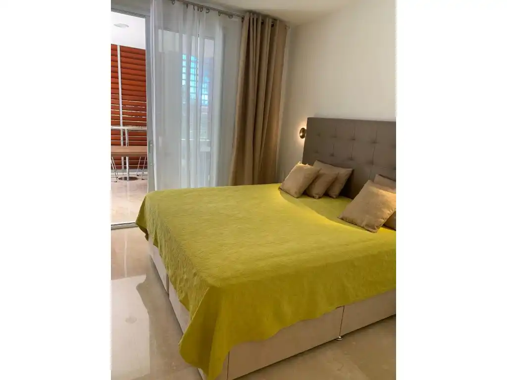 Dormitori de Apartament de lloguer en Calvià amb Moblat