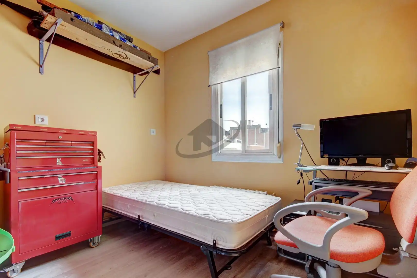 Habitación de Ático en venta en Barberà del Vallès con Aire acondicionado, Calefacción y Terraza